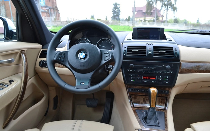 BMW X3 cena 36500 przebieg: 240000, rok produkcji 2007 z Radom małe 562